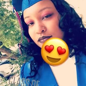 Meet your Posher, Alisha